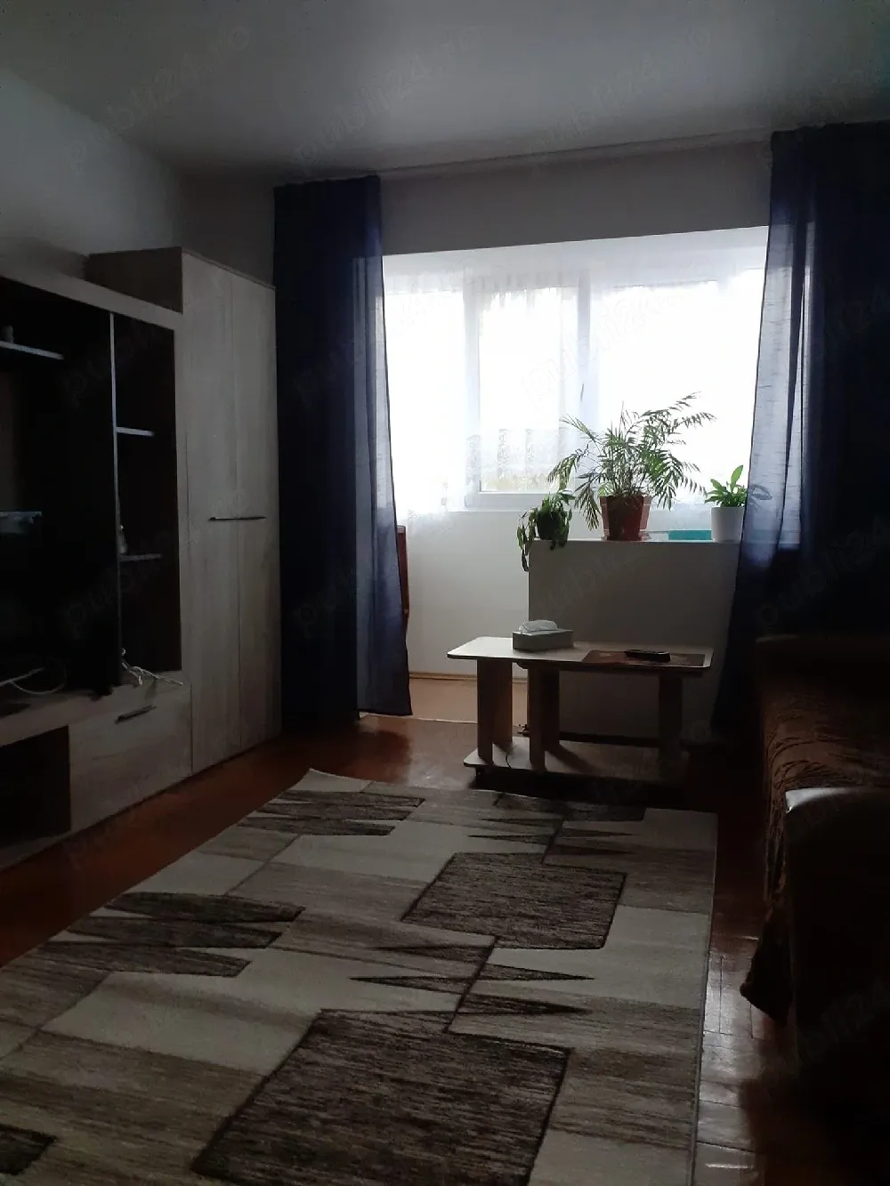 Închiriez apartament 2 camere în zona Boul Roșu, Arad