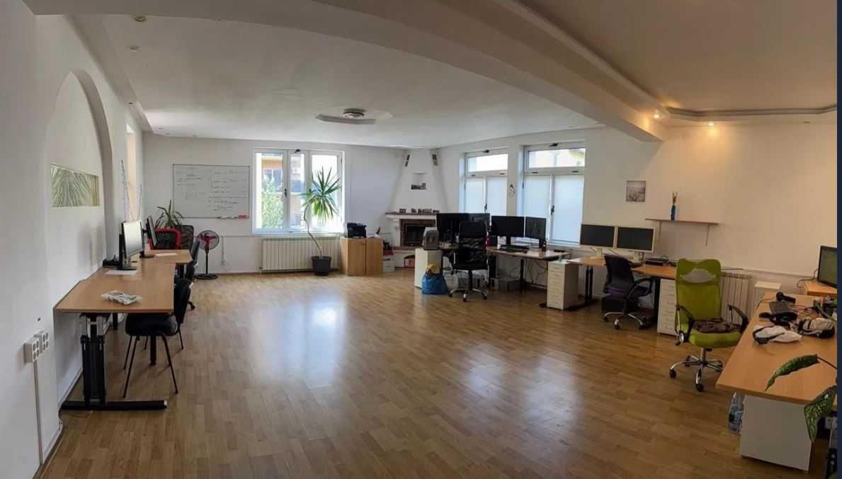 inchiriez casa mare in Tudor pretabila pentru firme, birouri etc.