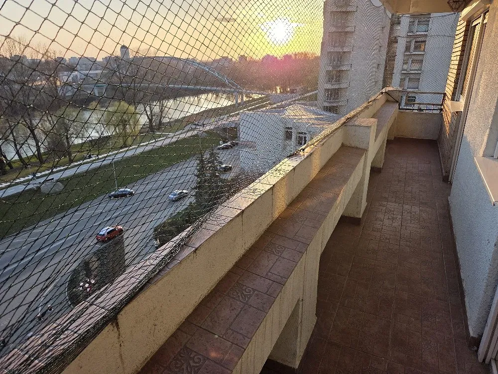 Ap.2 camere ultracentral, 60mp, 280