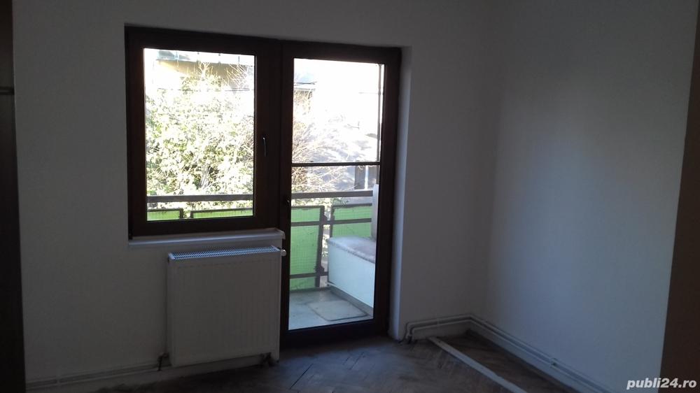 vand apartament micro 17 - imagine 1