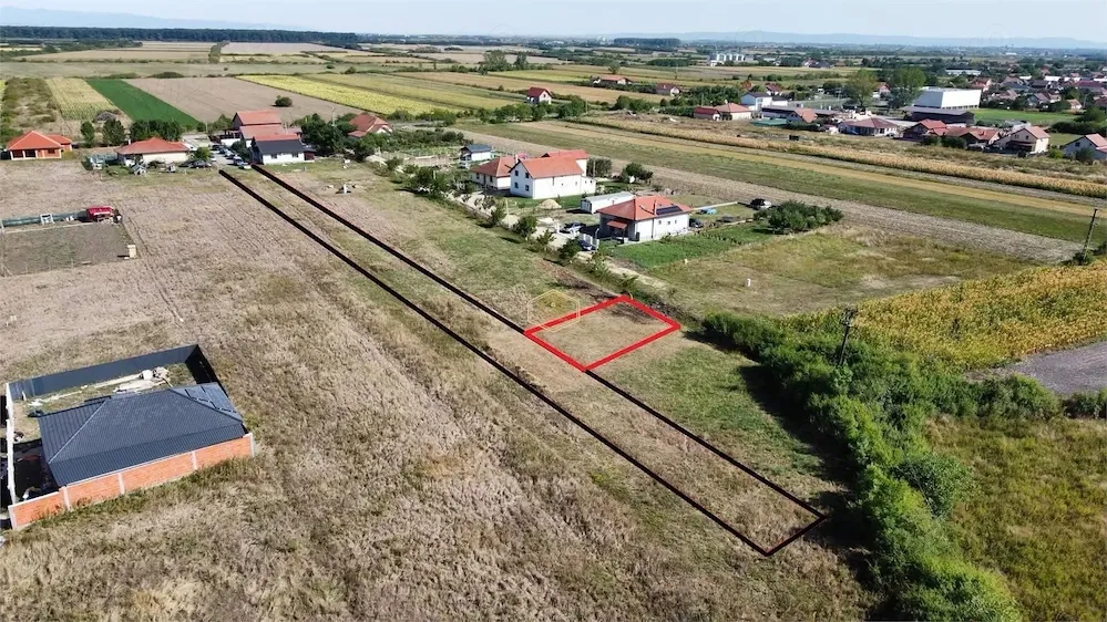 Teren intravilan LAZURI Satu Mare - imagine 1