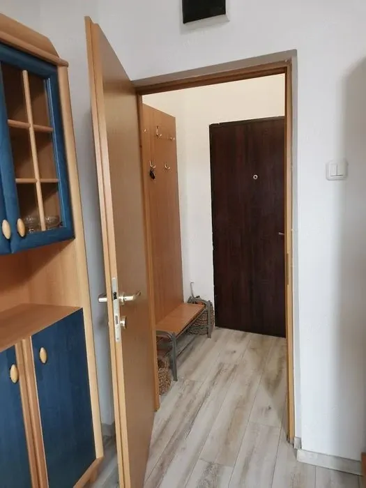 inchiriez apartament central loft openspace 50 mp