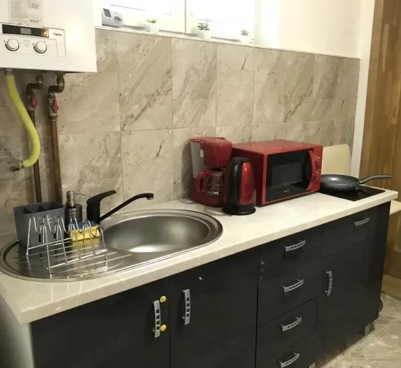 Închiriez cameră în apartament la casă - imagine 1