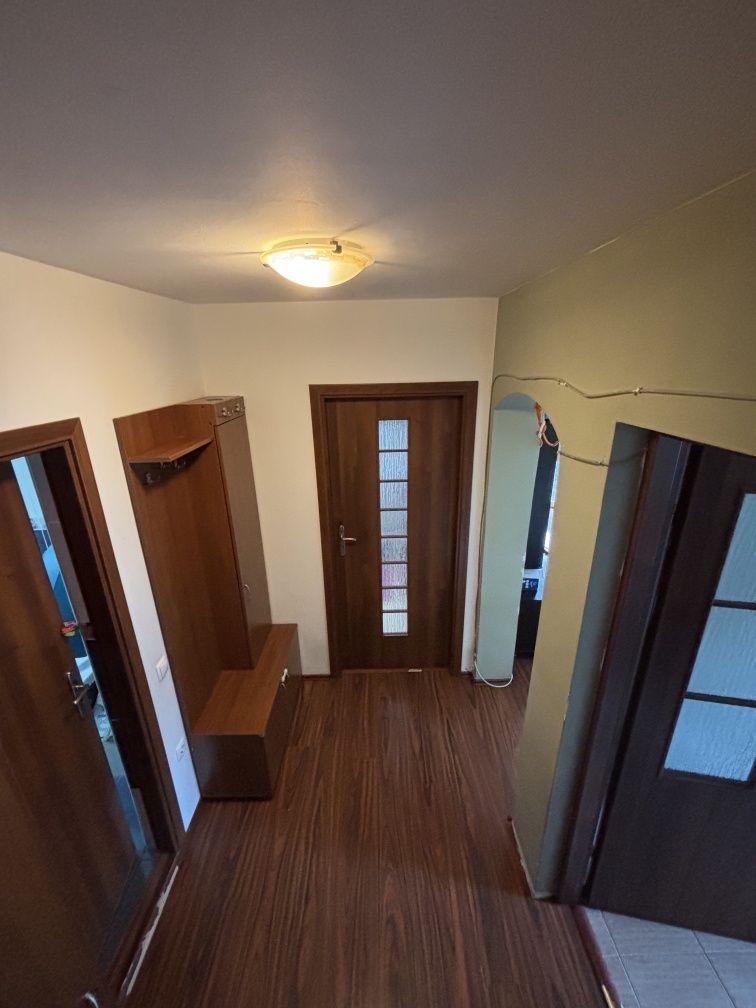 Apartament 2 camere decomandat | 48 mp + balcon | Str. Florilor, Florești