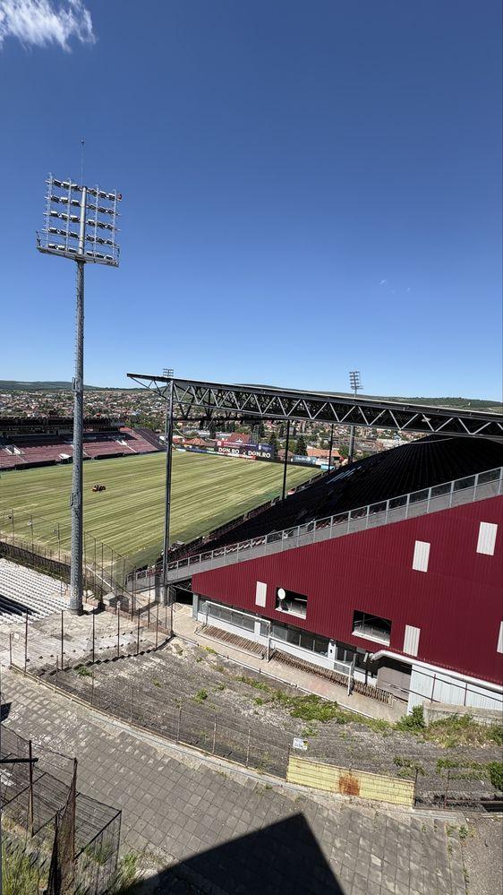 PF - vând garsonieră renovată in Gruia