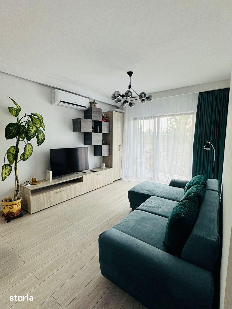 PROPRIETAR, vând apartament cu 2 camere și loc parcare subterană+boxa
