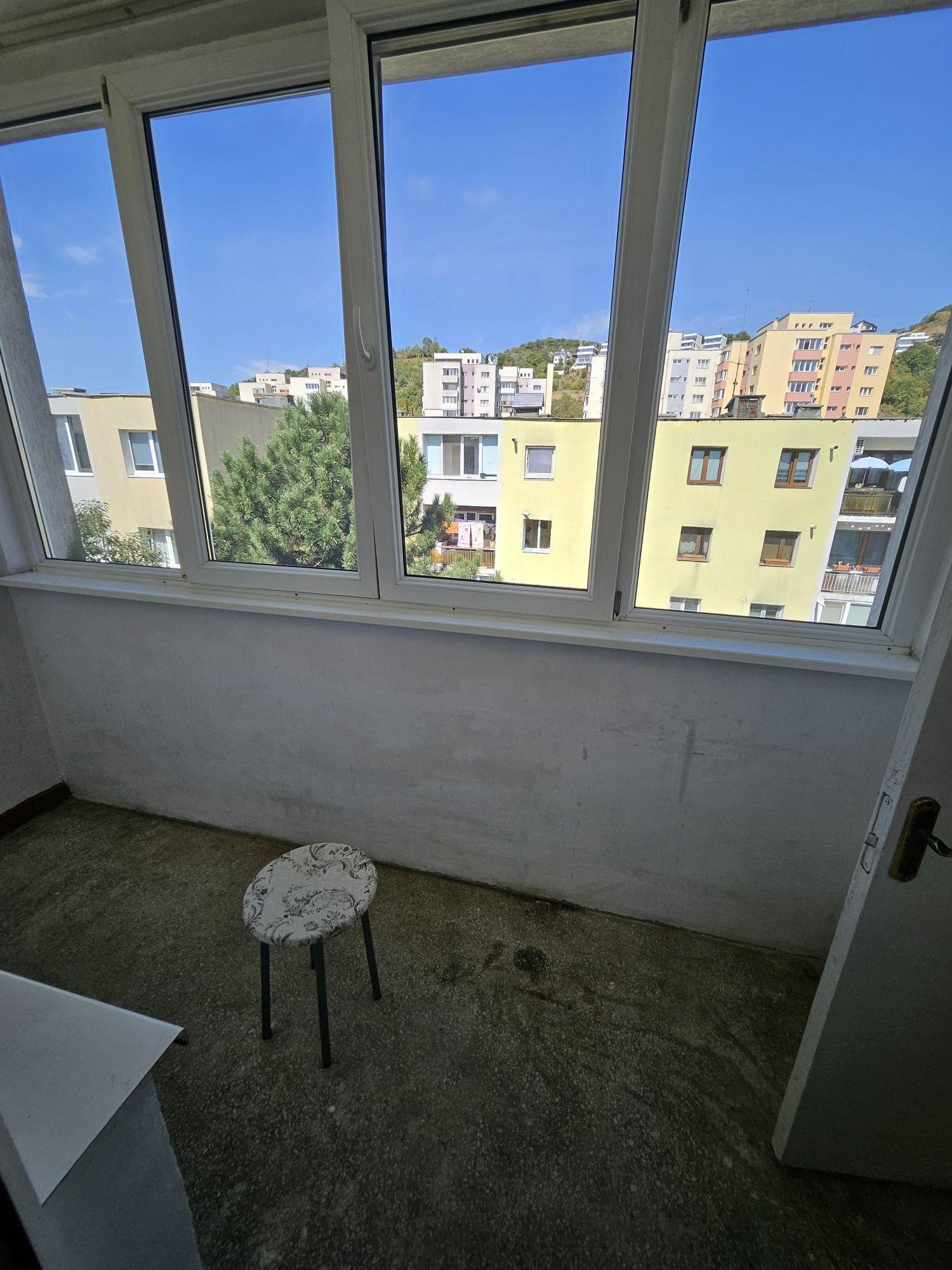 Vînd apartament 2 camere 49 mp.Cluj Napoca cart.Grigorescu