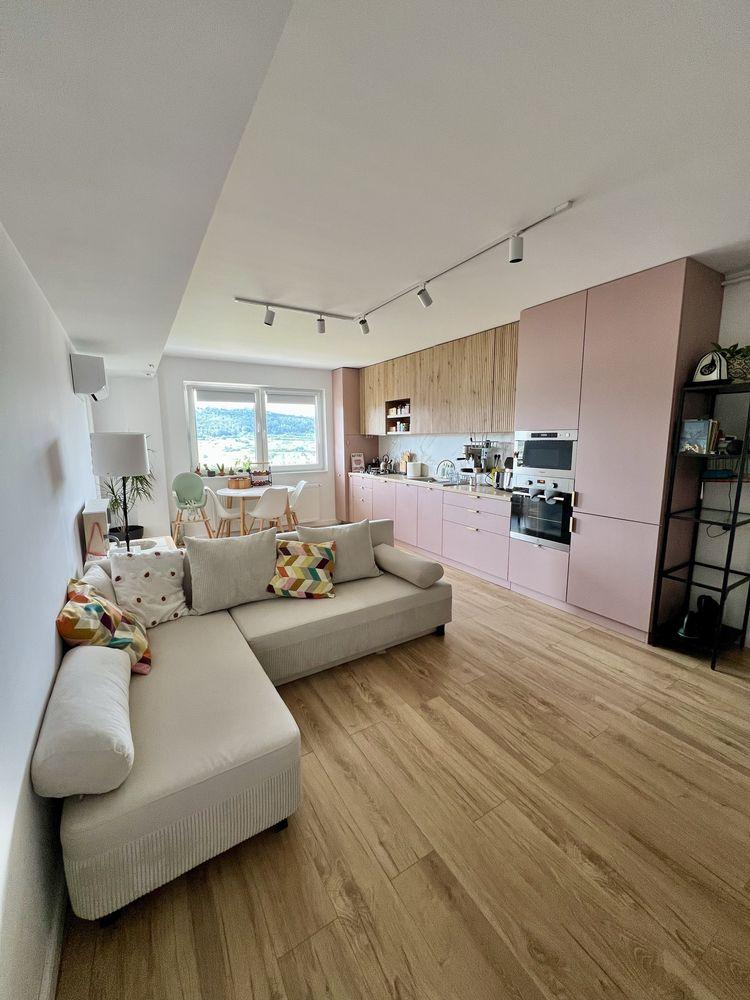 Apartament 3 camere de vanzare in Baciu - imagine 1