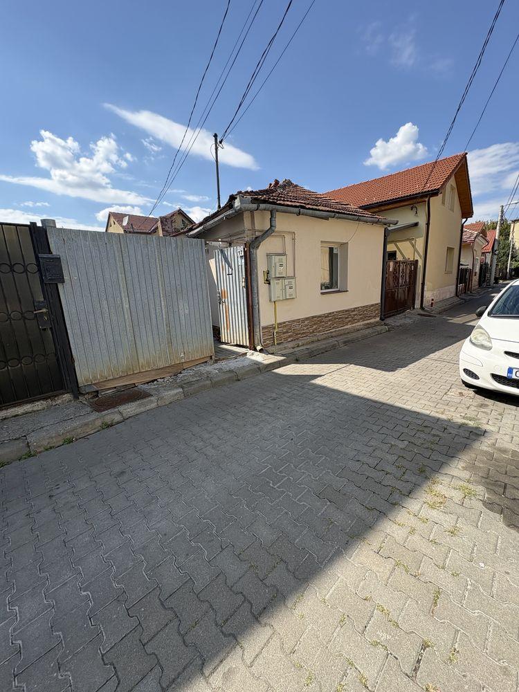 Oportunitate de investitie str Salciilor 2 apartamente cu curte la pret de garsoniera