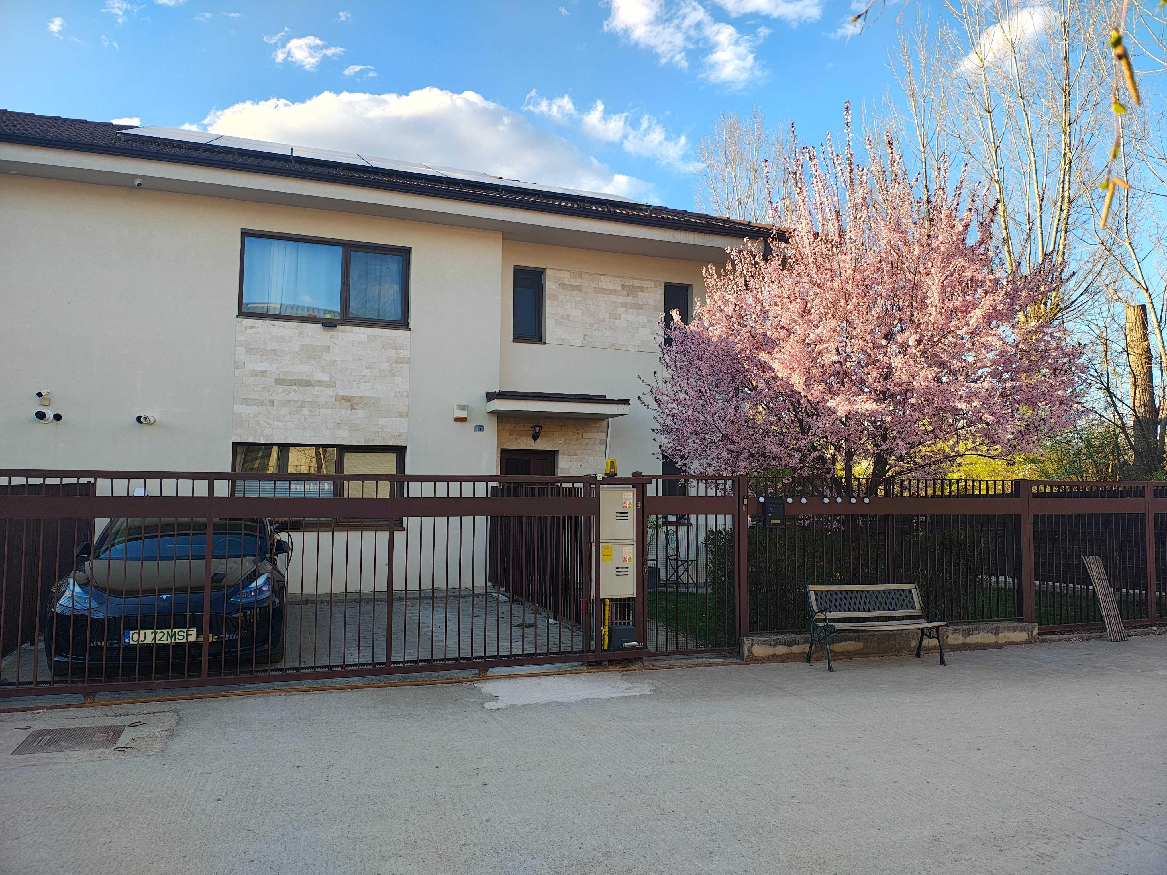 Duplex mobilat, utilat, in zona linistita - imagine 1