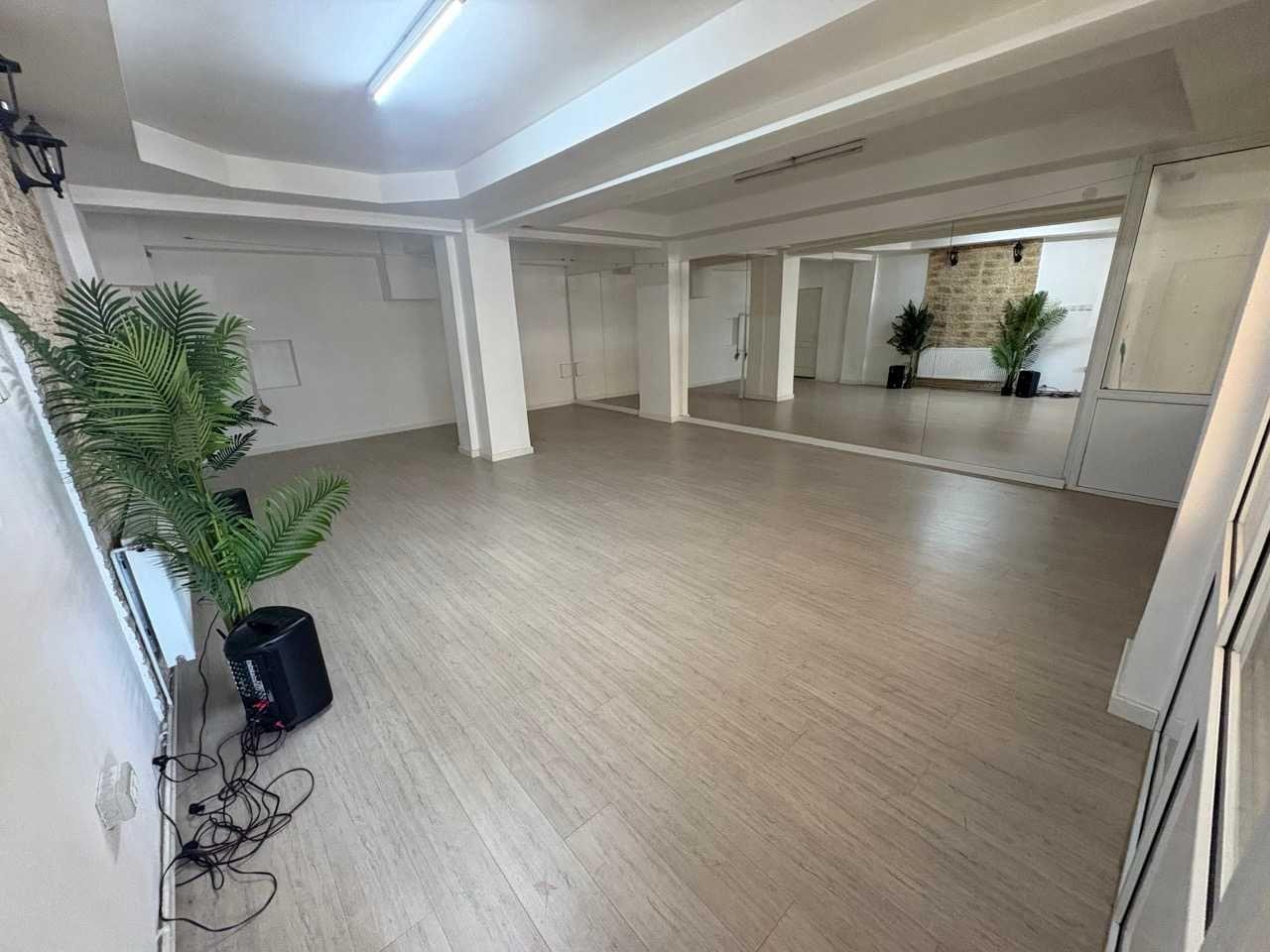 Atelier/ Spatiu Comercial - 150m2 - Interservisan Cluj Gheorgheni