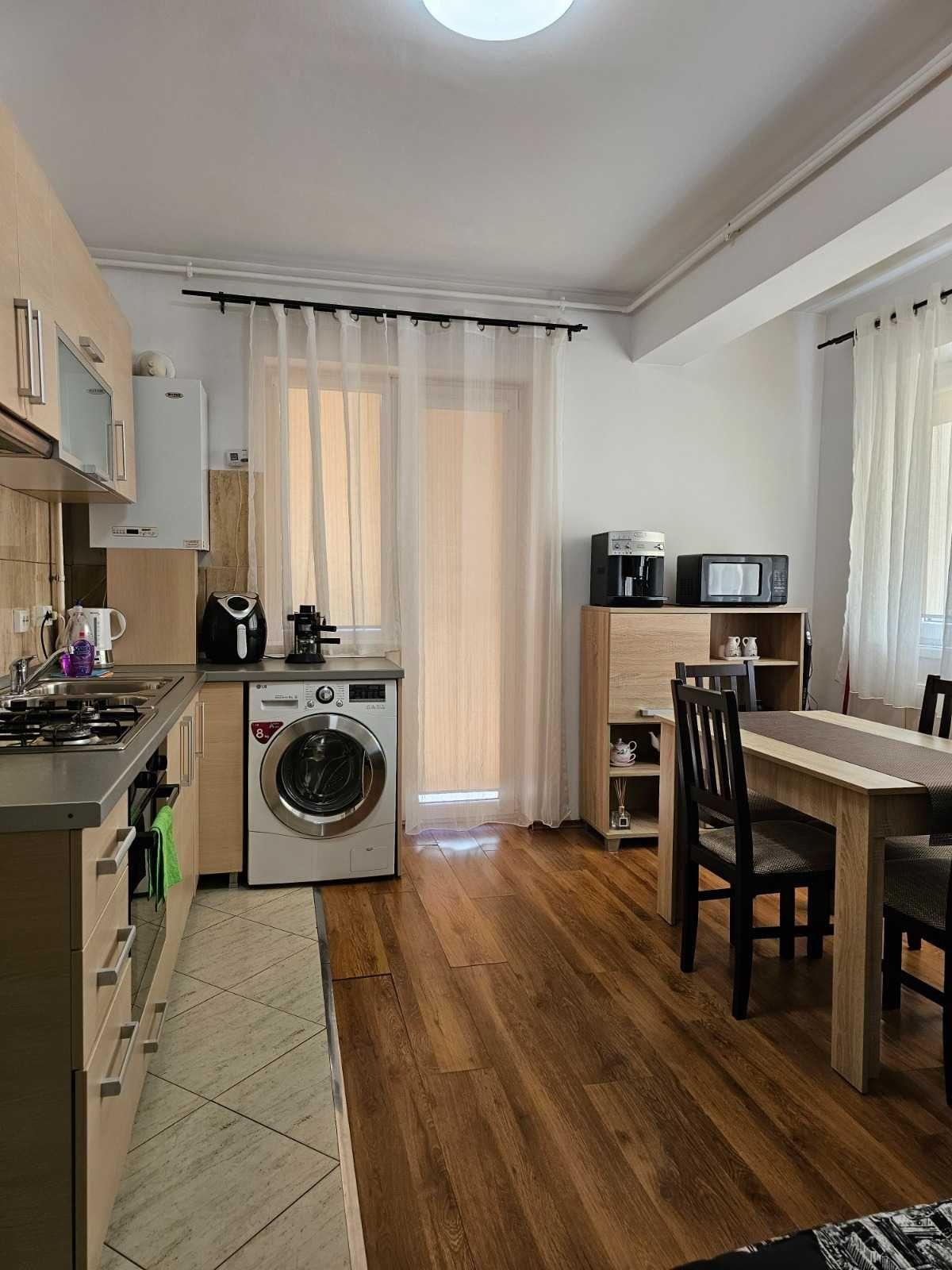 Disponibil pentru închiriere apartament 1 cameră, 34mp, mobilat, utilat, parcare inclusă, Florești, Str. Stejarului. - imagine 1