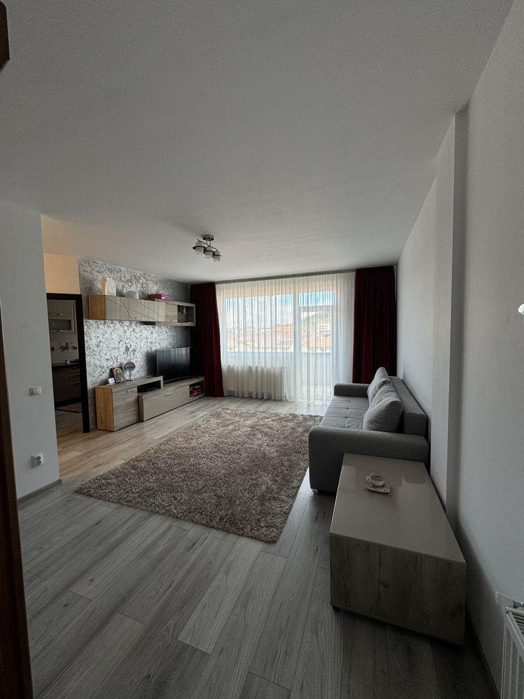 Apartament cu o camera de inchiriat