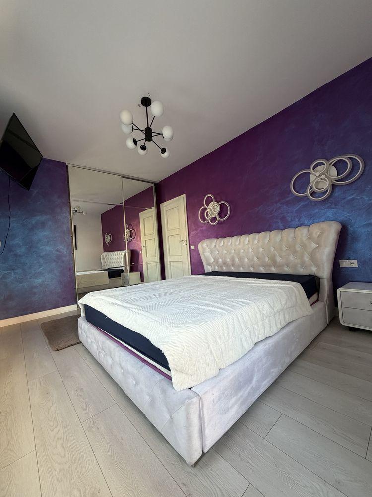 Apartament cu 3camere Floresti strada Eroilor