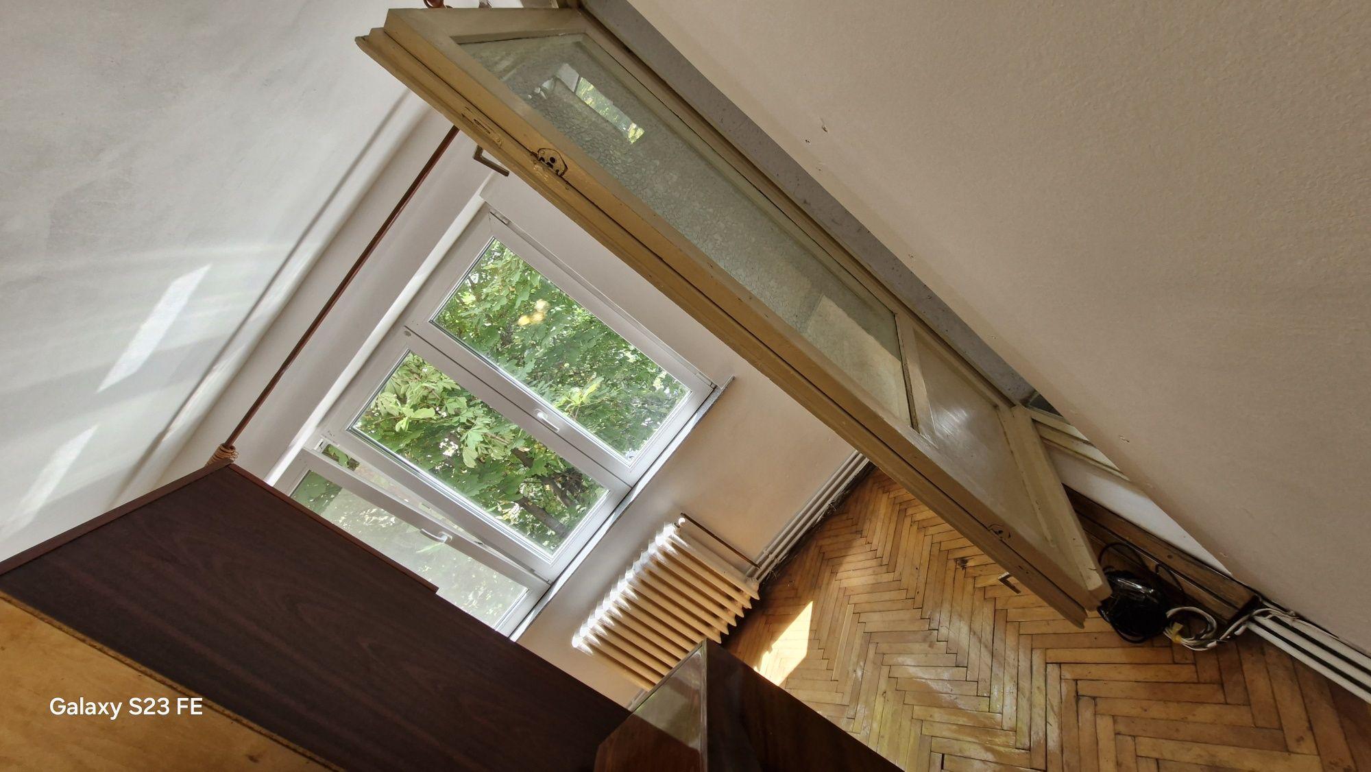 Apartment de vanzare - imagine 1