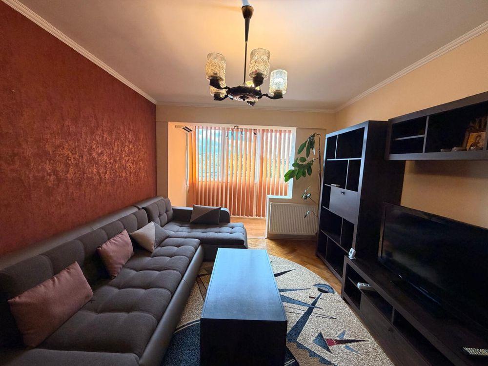 Apartament de inchiriat 3 camere - imagine 1