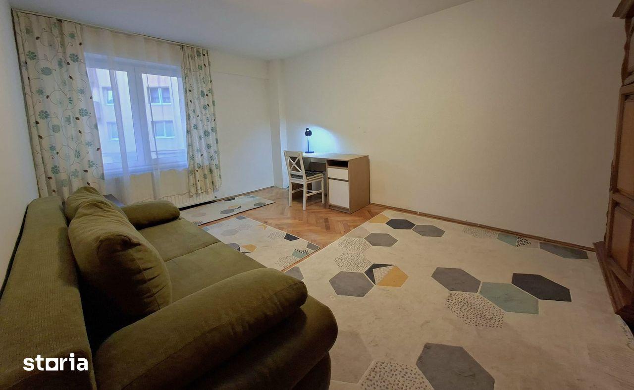 Inchiriez apartament 3 camere/2 băi decomandate în Tudor–Fortuna - imagine 1
