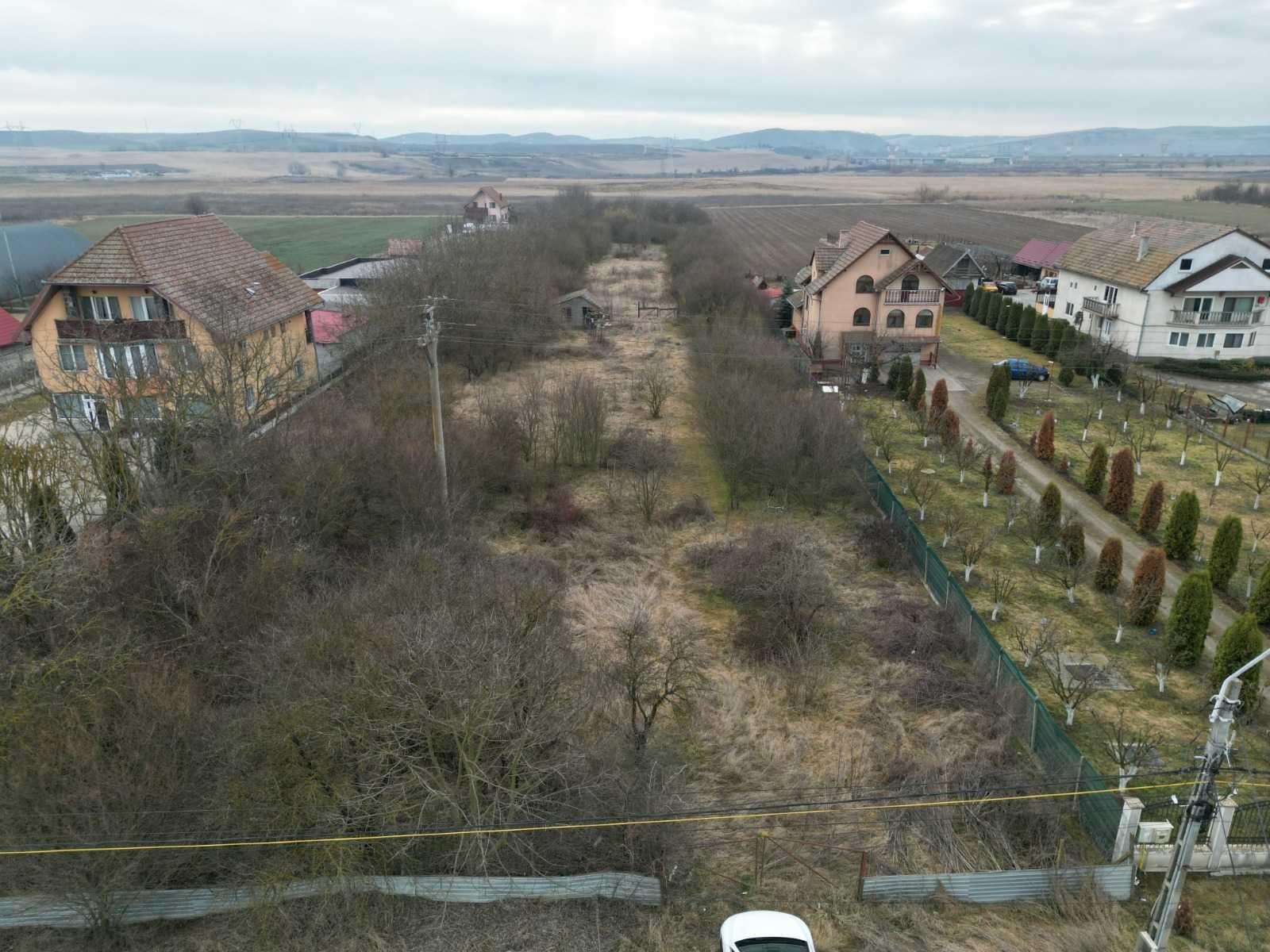Teren de vanzare la intrare in Ungheni cu deschidere de 36 m la E60 - imagine 1