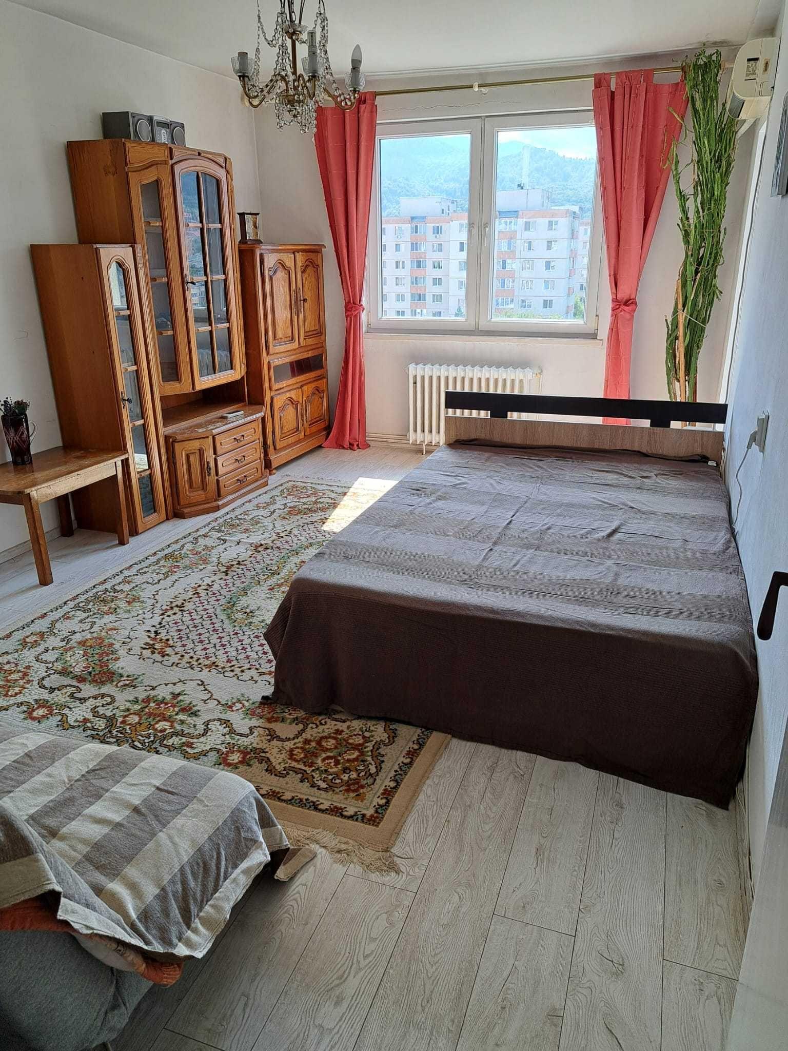 Inchiriez apartament 2 camere - imagine 1