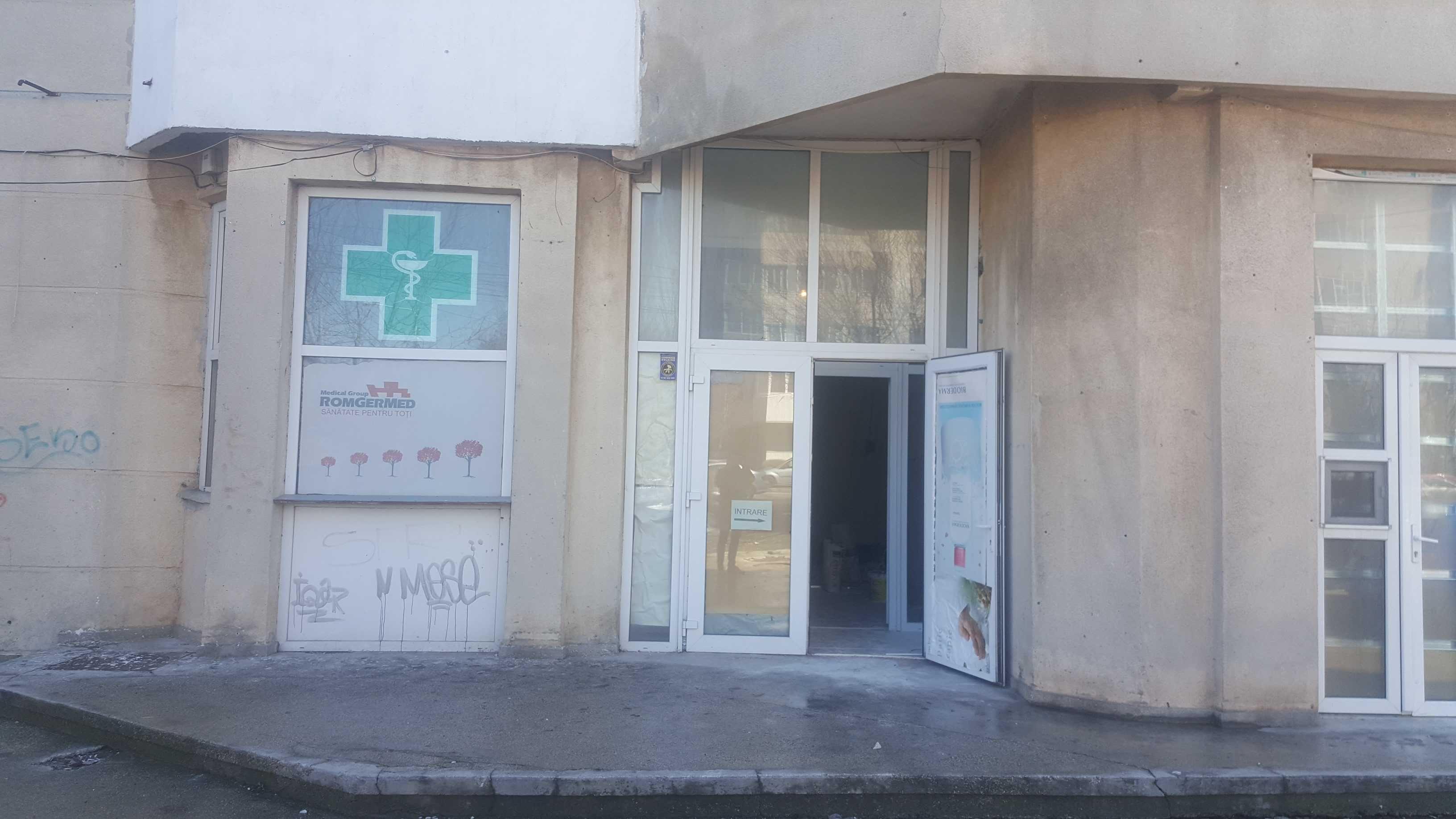 Inchiriez spatiu comercial km 45 piciorul podului, Bdul Aurel Vlaicu 3
