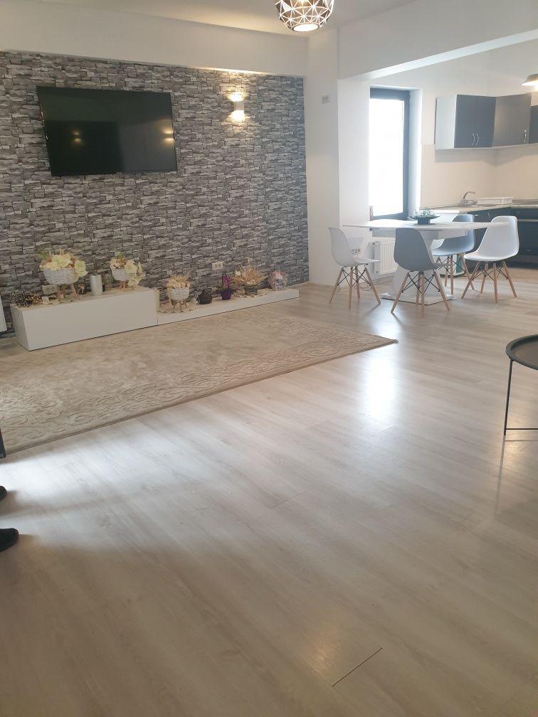 Apartament in vilă de inchiriat