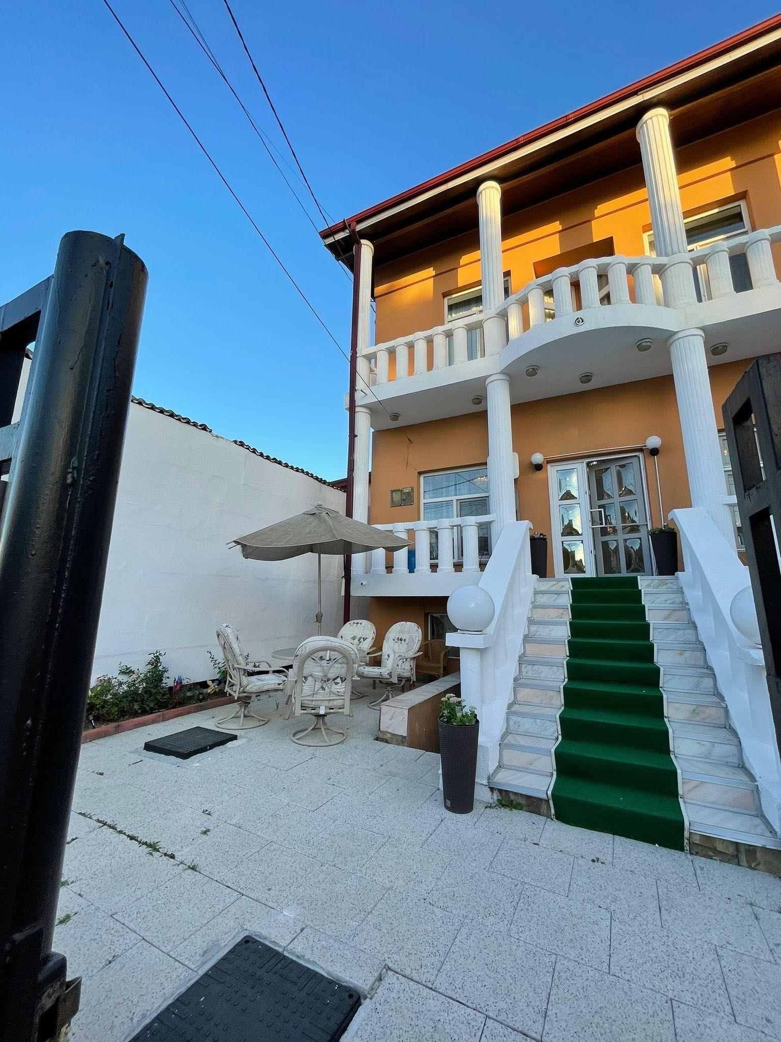 Casa , Vilă , D + P + E1 – aprox. 360 m² utili