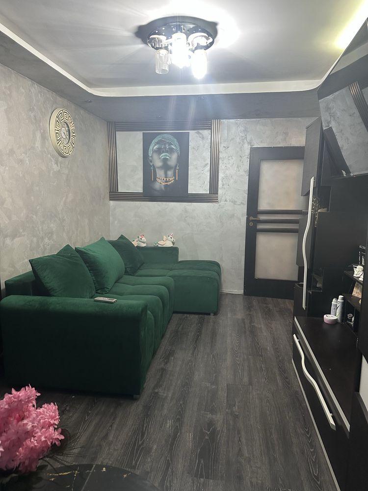 Apartament de vânzare 3 camere - imagine 1