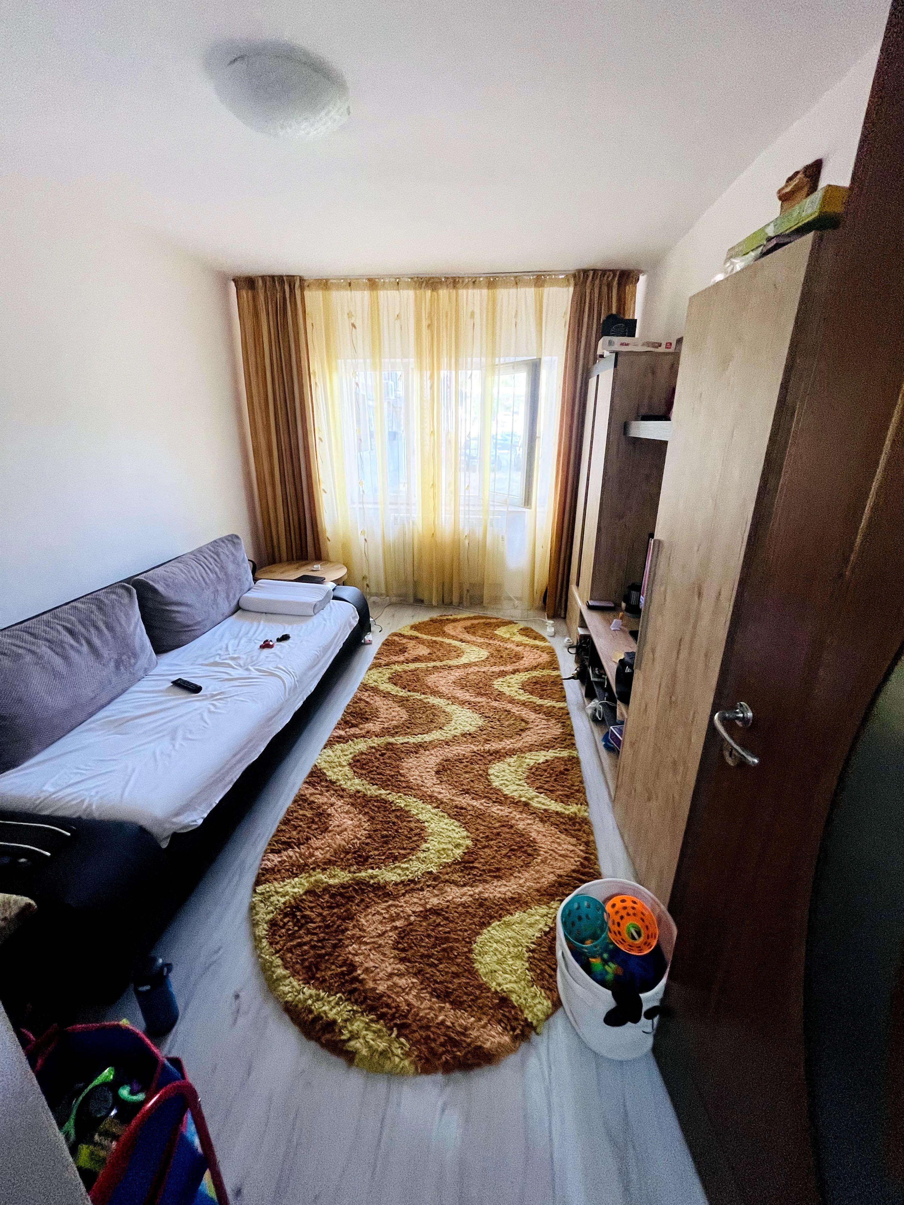 Inchiriez 2 camere cămin - imagine 1