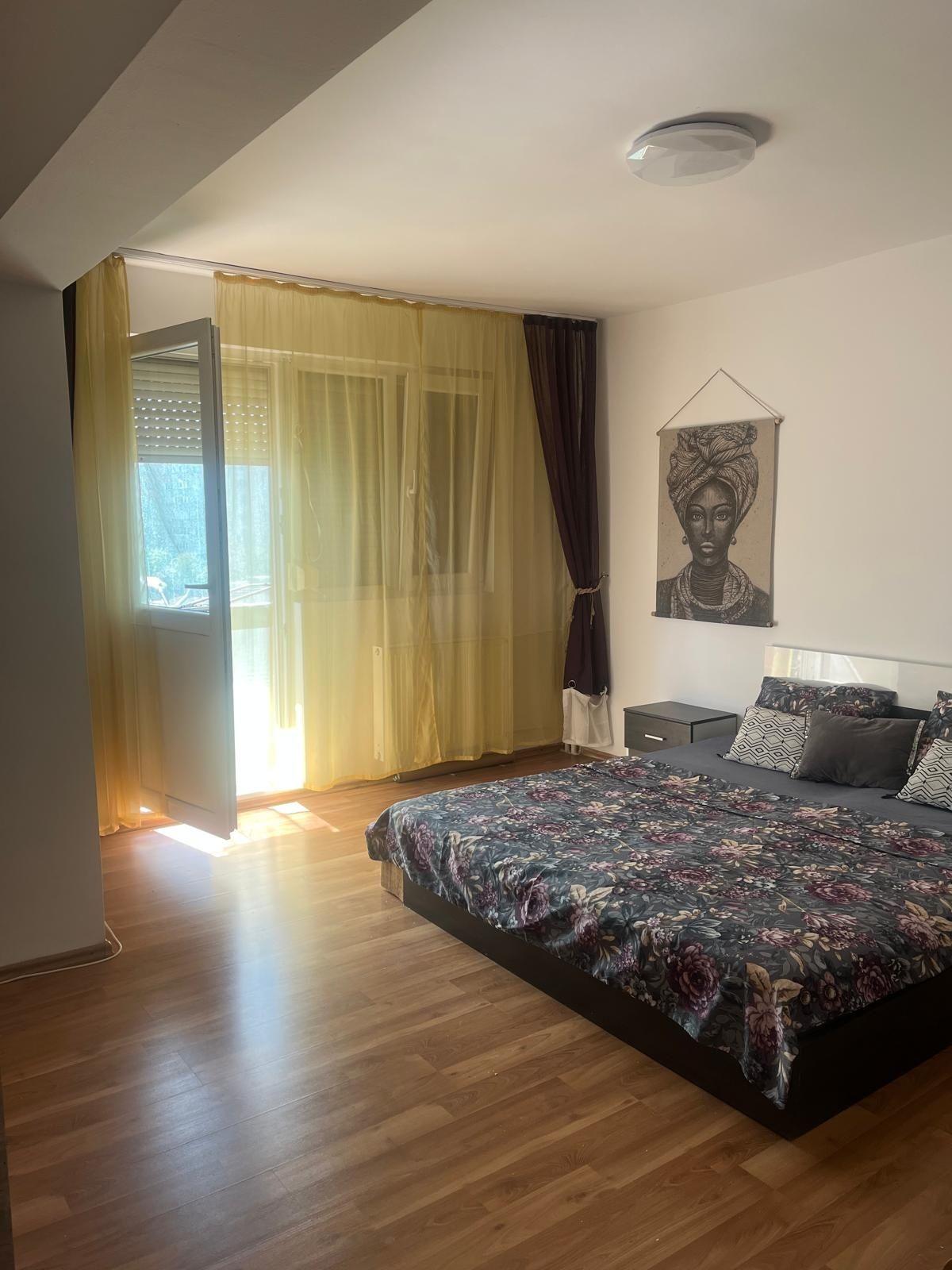 Vând apartament 2 camere Oradea, Nufărul - imagine 1