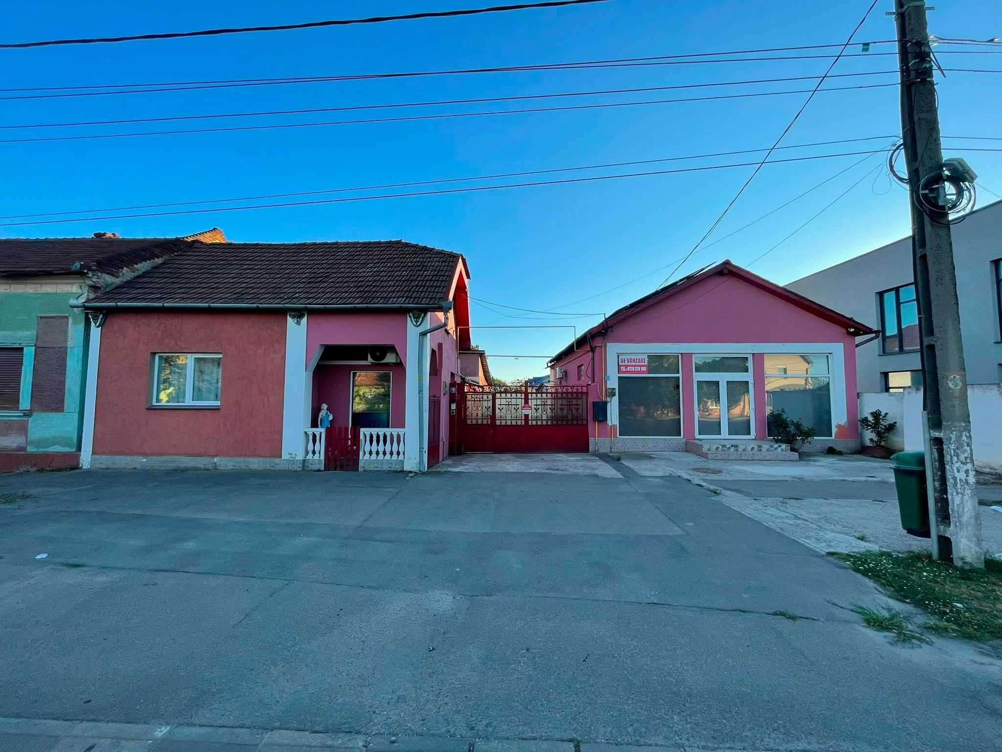Teren cu vad comercial (casă+spații comerciale) Episcopia Bihor