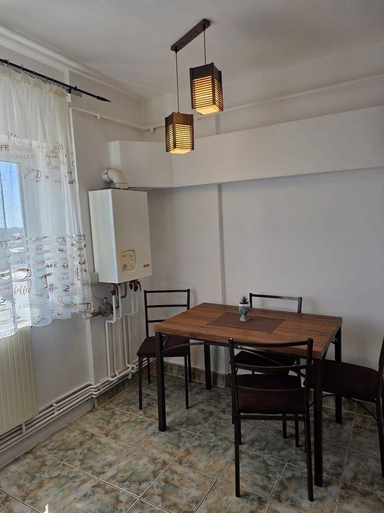 Inchiriez apartament 2 camere - imagine 1