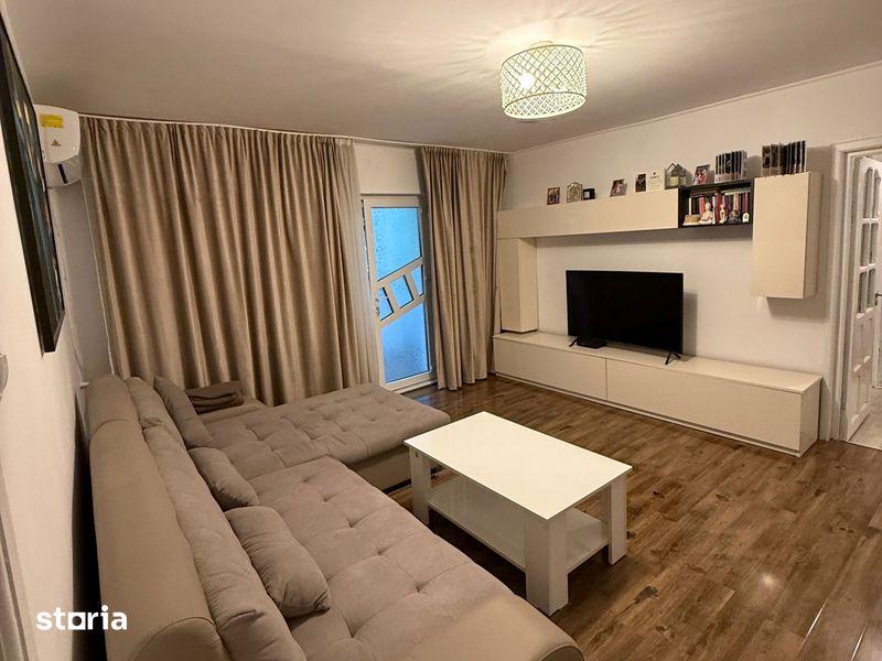 Inchiriez apartament 3 camere Malu Rosu