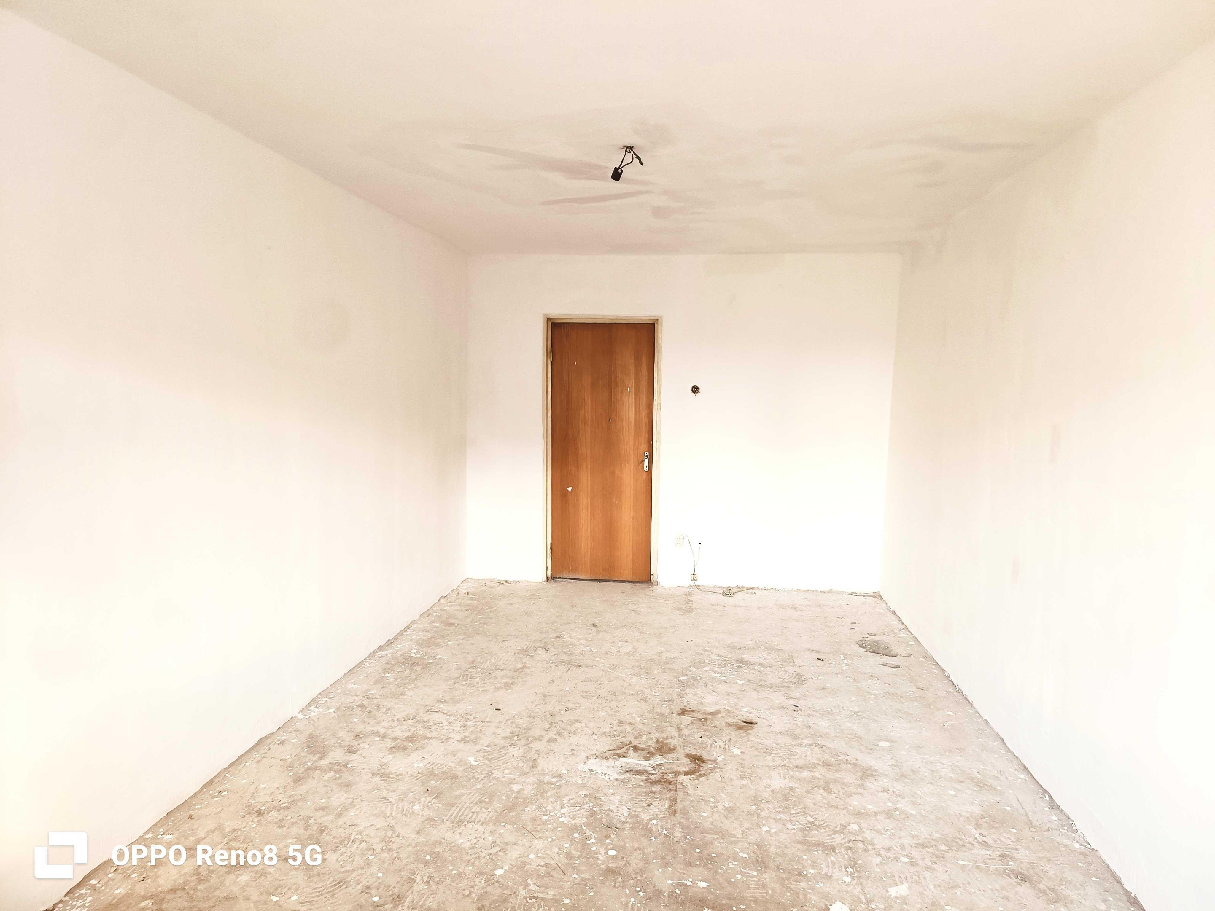 Vanzare apartament 3 camere Titulescu intre Basarab si Banu Manta - imagine 1