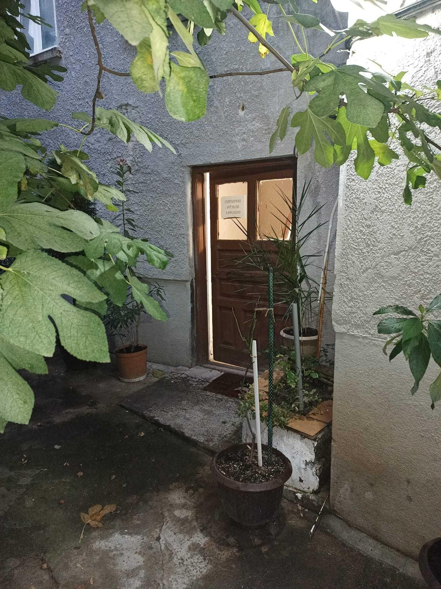 garsoniera mica centru