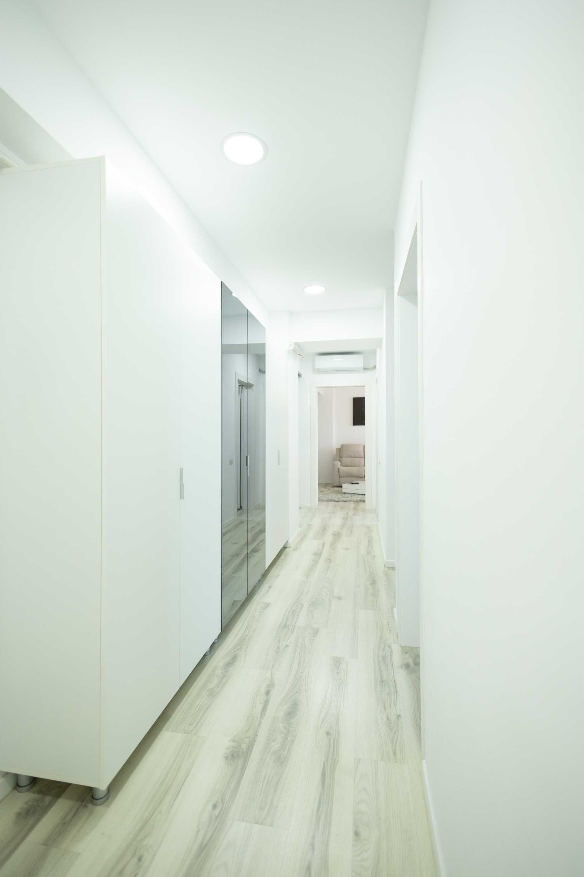 Proprietar | Inchiriez apartament 2 camere Băneasa – Jandarmeriei | 58 mp | Parcare | 900 € - imagine 1