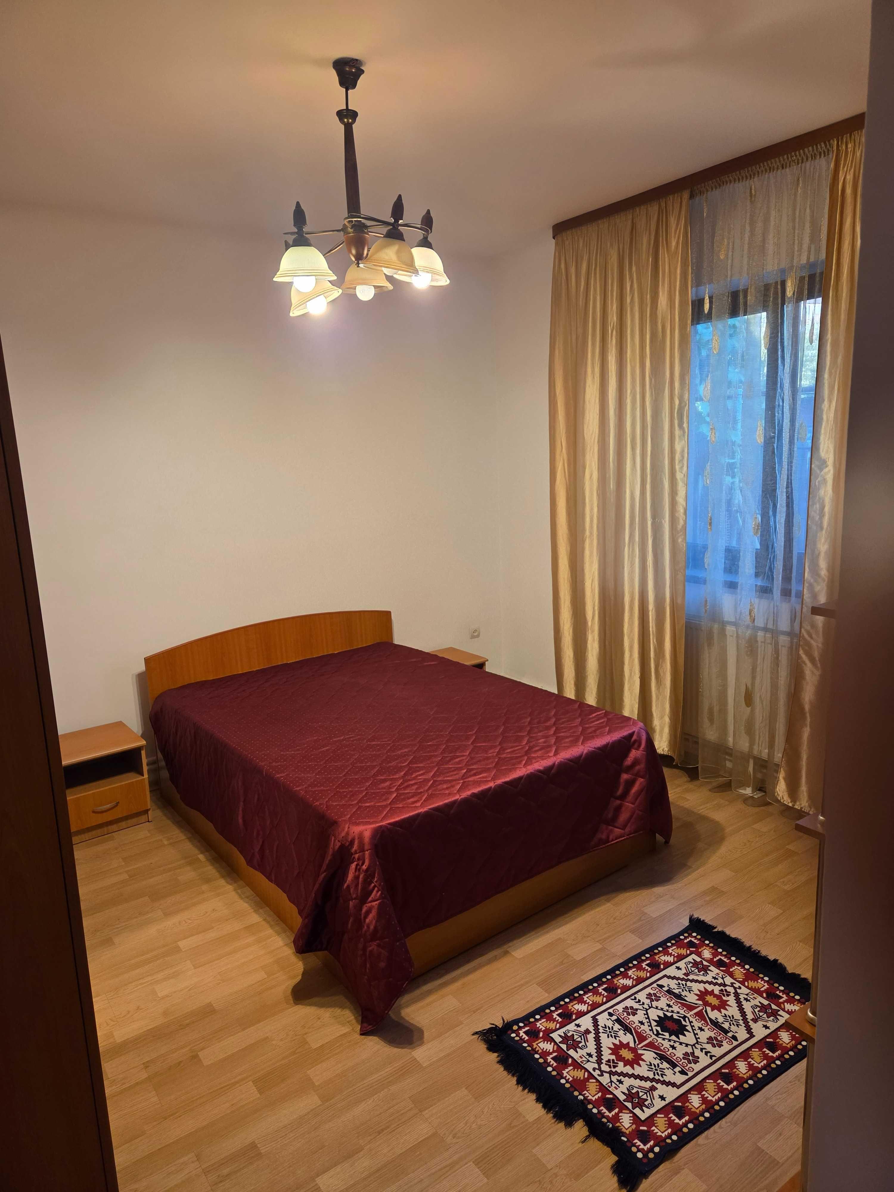Inchiriez casa curte Giulesti
