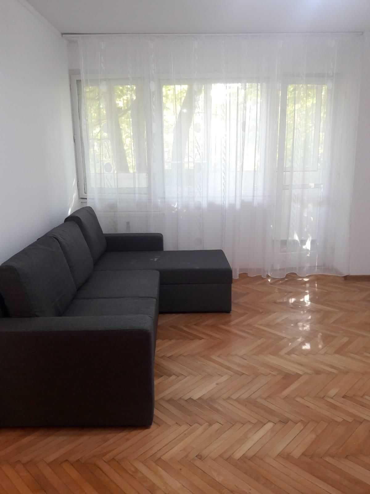 Proprietar inchiriez apartament 3 camere Mihai Bravu 1 min de metrou