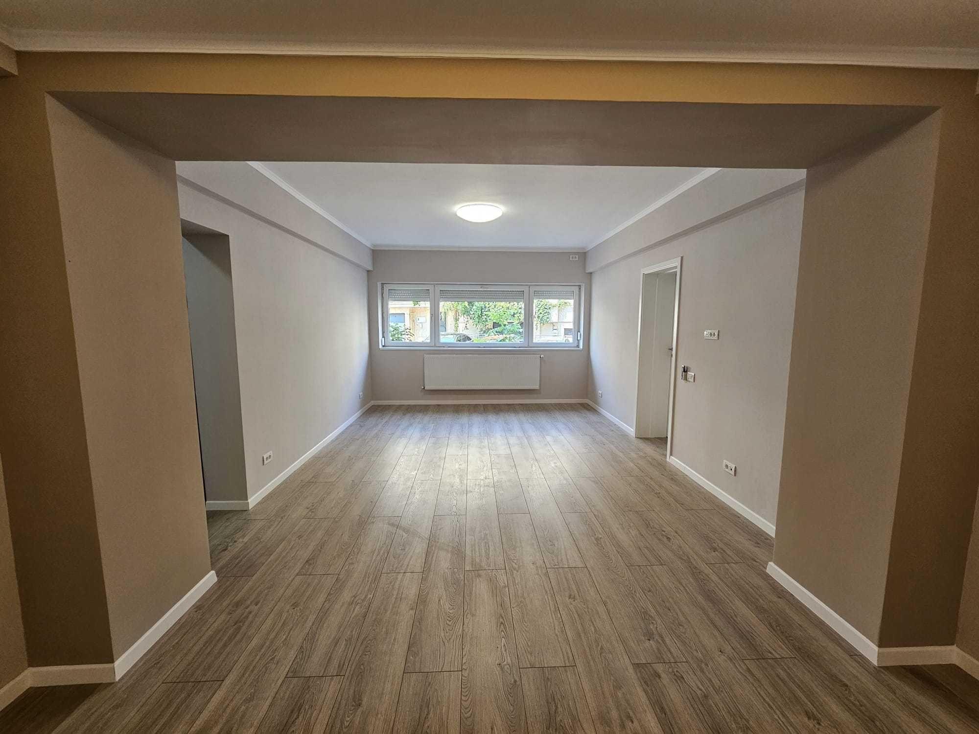 APARTAMENT 3 camere parter