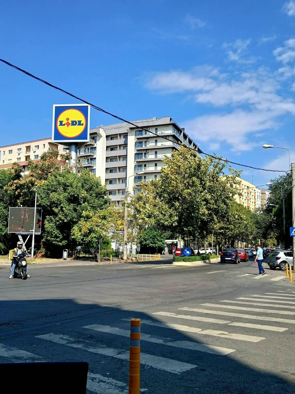 De vănzare Garsoniera Dristor str Rm Vălcea
