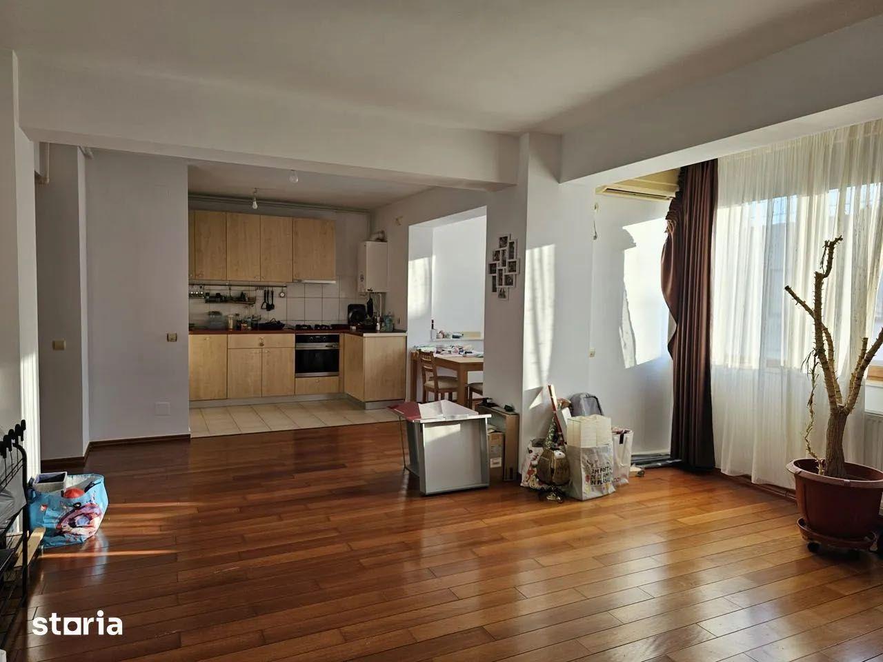 Vanzare apartament 2 camere, 85 mp, in Noor Rezidence Titan, Sector 3 (198 500 Euro)