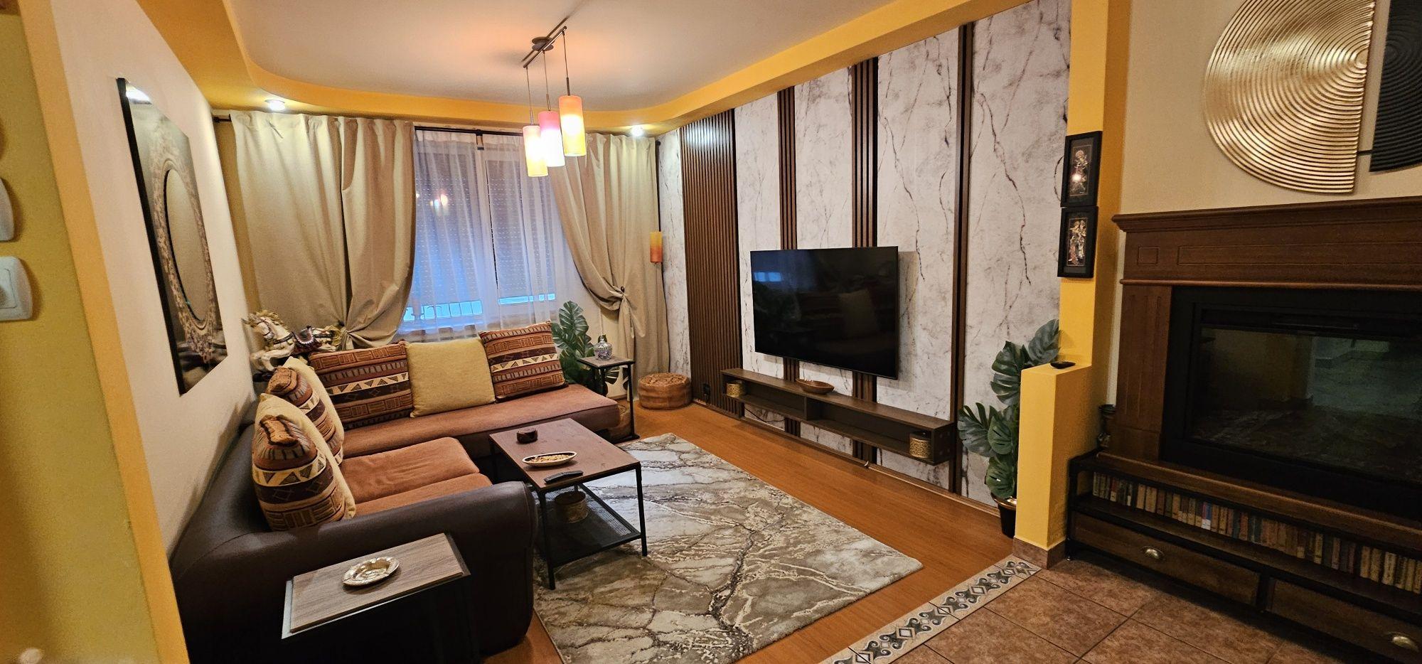 Vand apartament 4 camere superb, centrala termica - direct PROPRIETAR- 0723551589