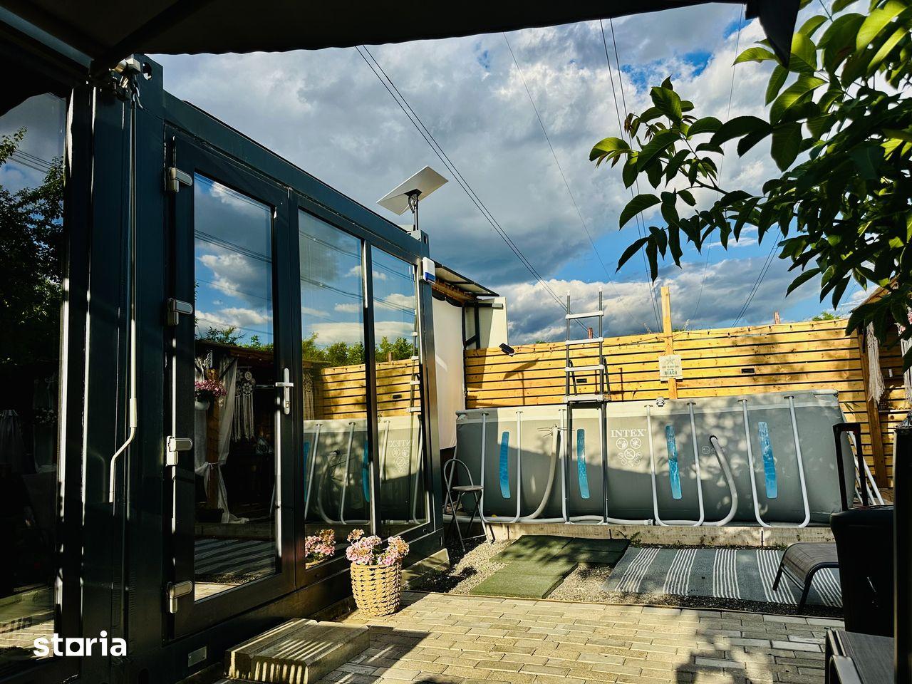 Birou de închiriat, cu piscină, curte și zonă de relaxare - imagine 1