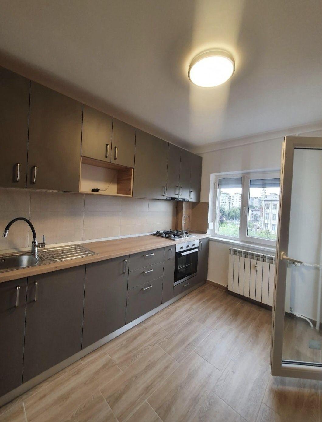 Vând apartament 3 camere Brâncoveanu