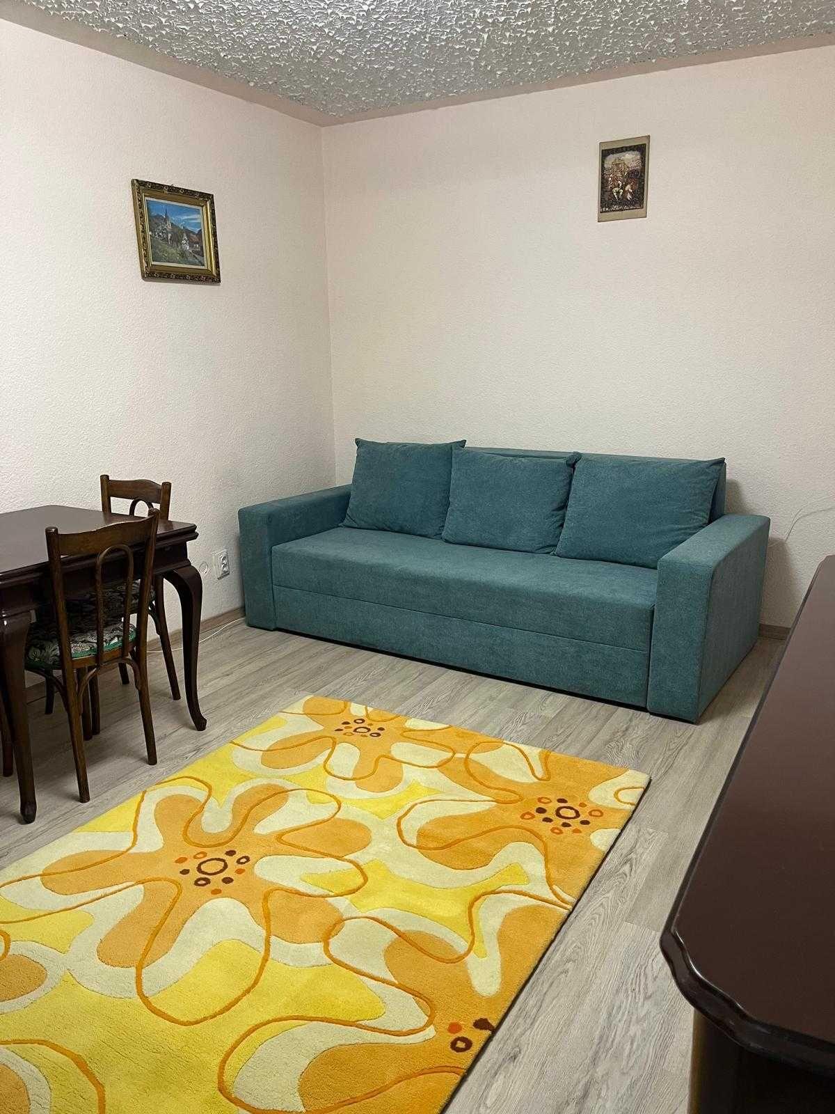Ap 2 camere decomandat, etaj 1 - Piata Progresul / Toporasi