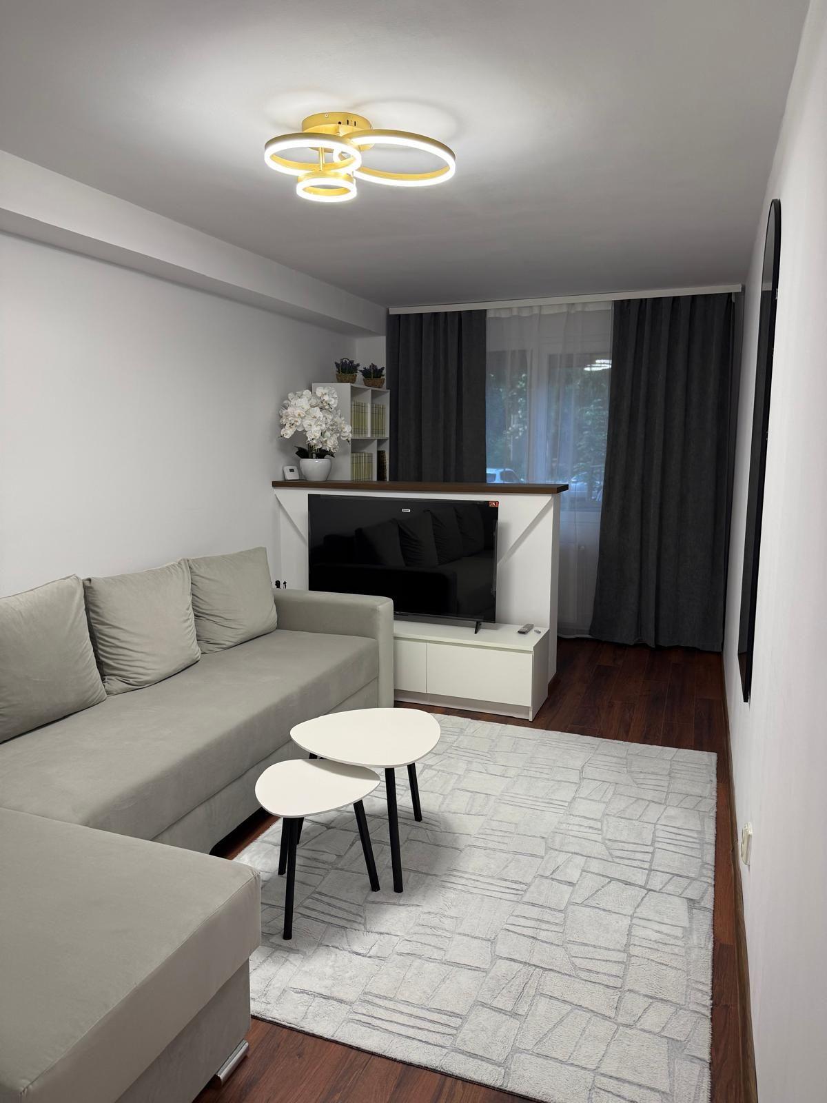 Apartament 4 camere  Dumbrava Noua - imagine 1