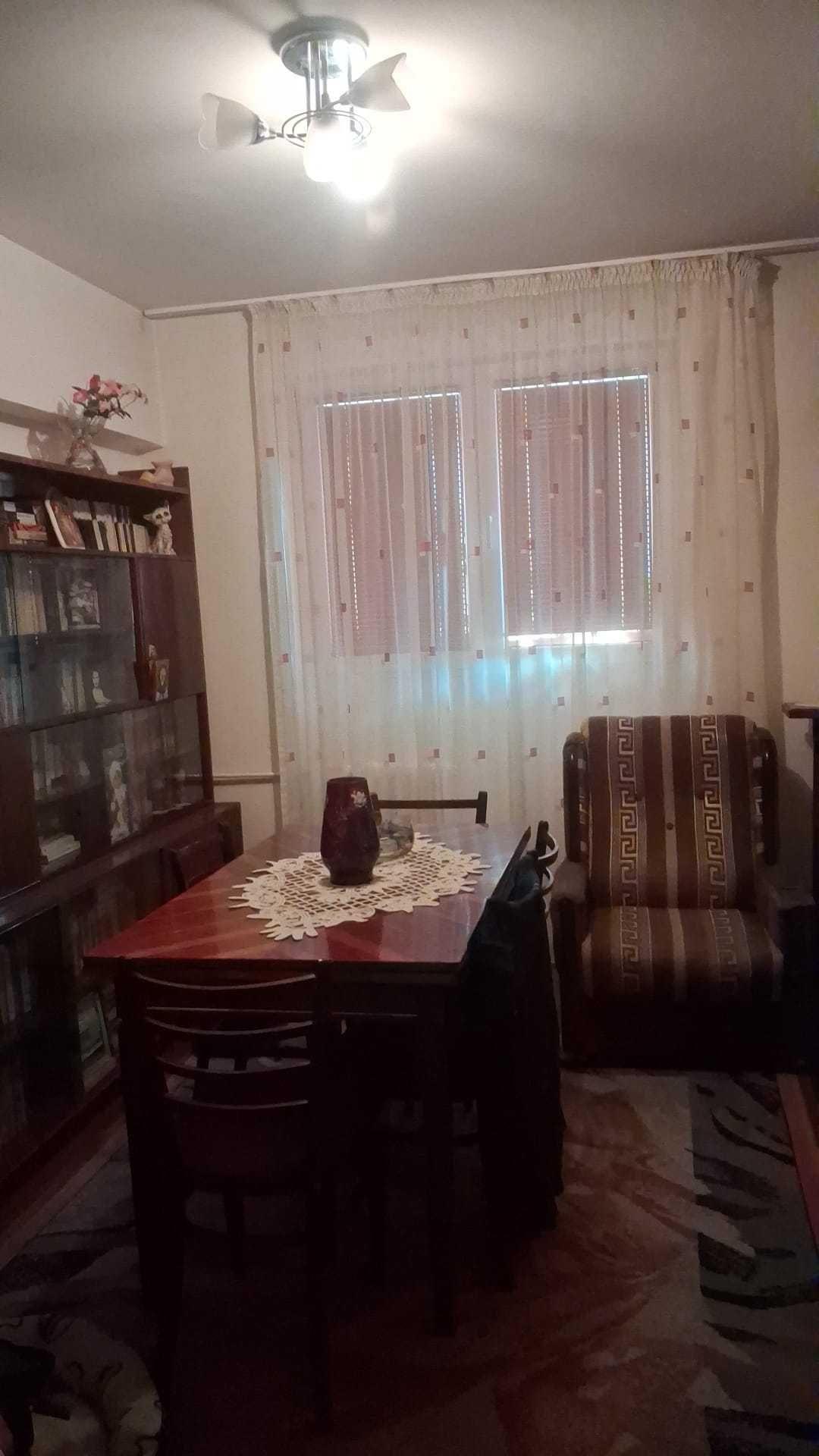 Apartament 3 camere Drumul Taberei - Raul Doamnei