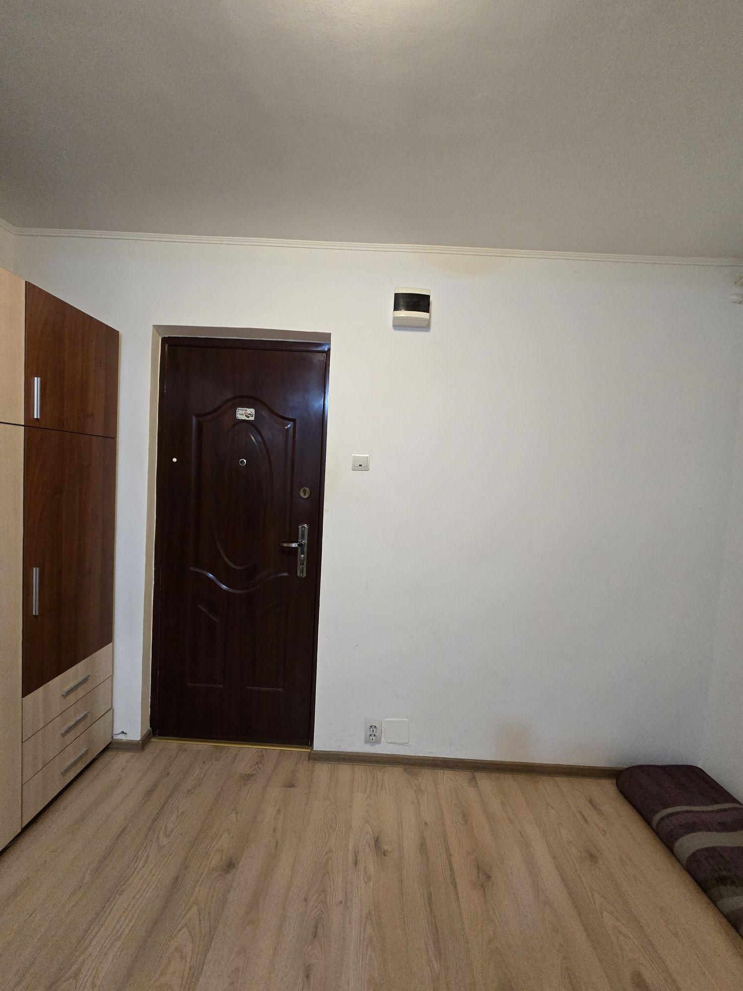 Garsoniera de inchiriat Rahova Amurgului