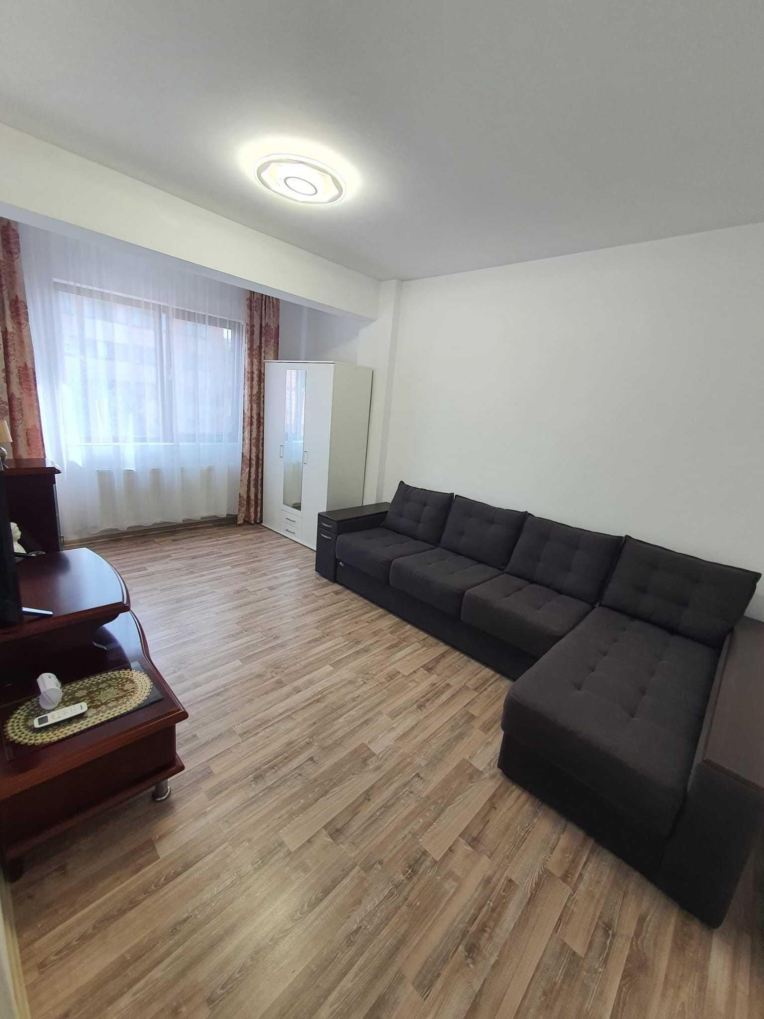 Inchiriez apartament militari 2 camere