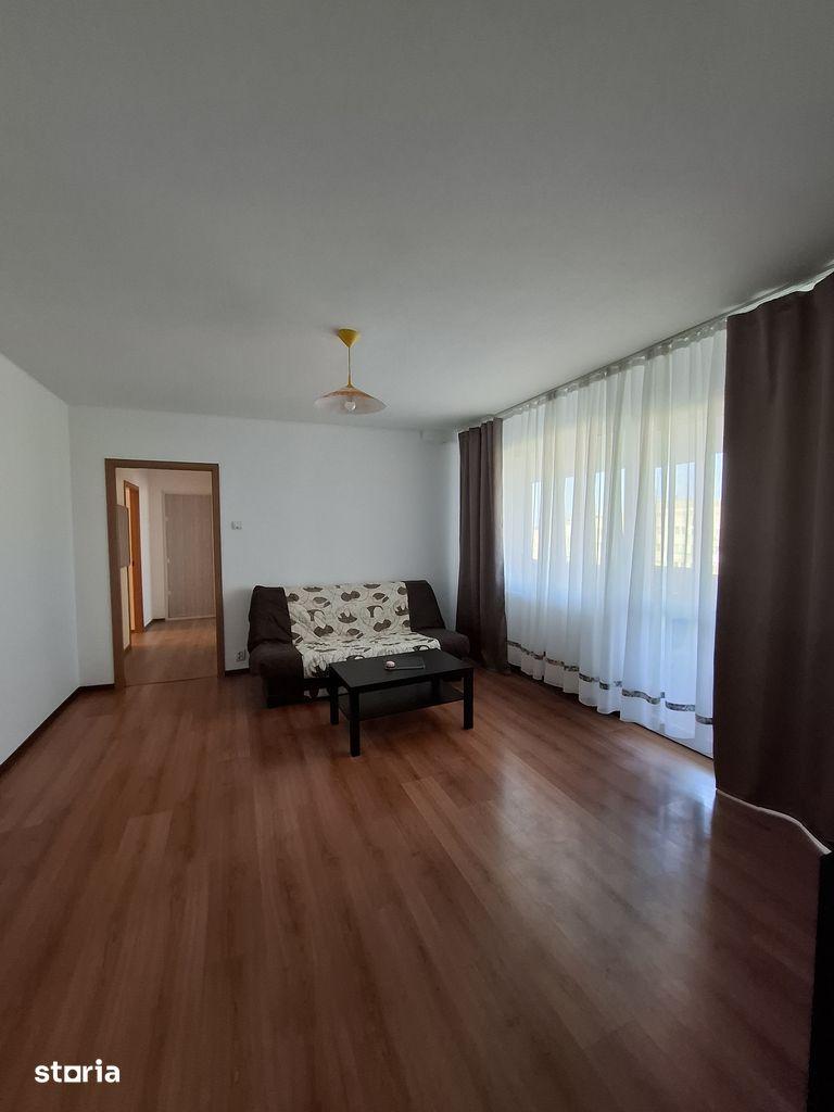 Apartament 3 camere – Bld. Uverturii | Prima închiriere după renovare