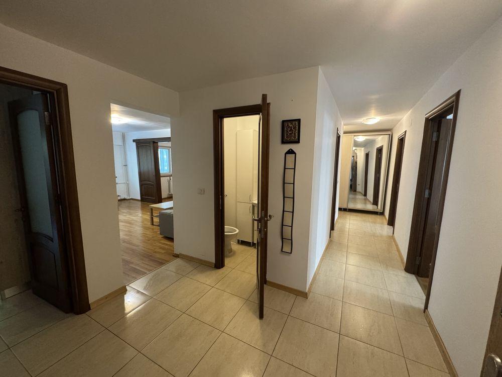 Apartament 4 camere decomandat Lujerului  Militari